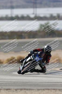 media/Nov-16-2025-Race Pace (Sun) [[8c5fa54630]]/Non Verified Riders (1st 20 Minutes)/1-Turn 14 (10am)/